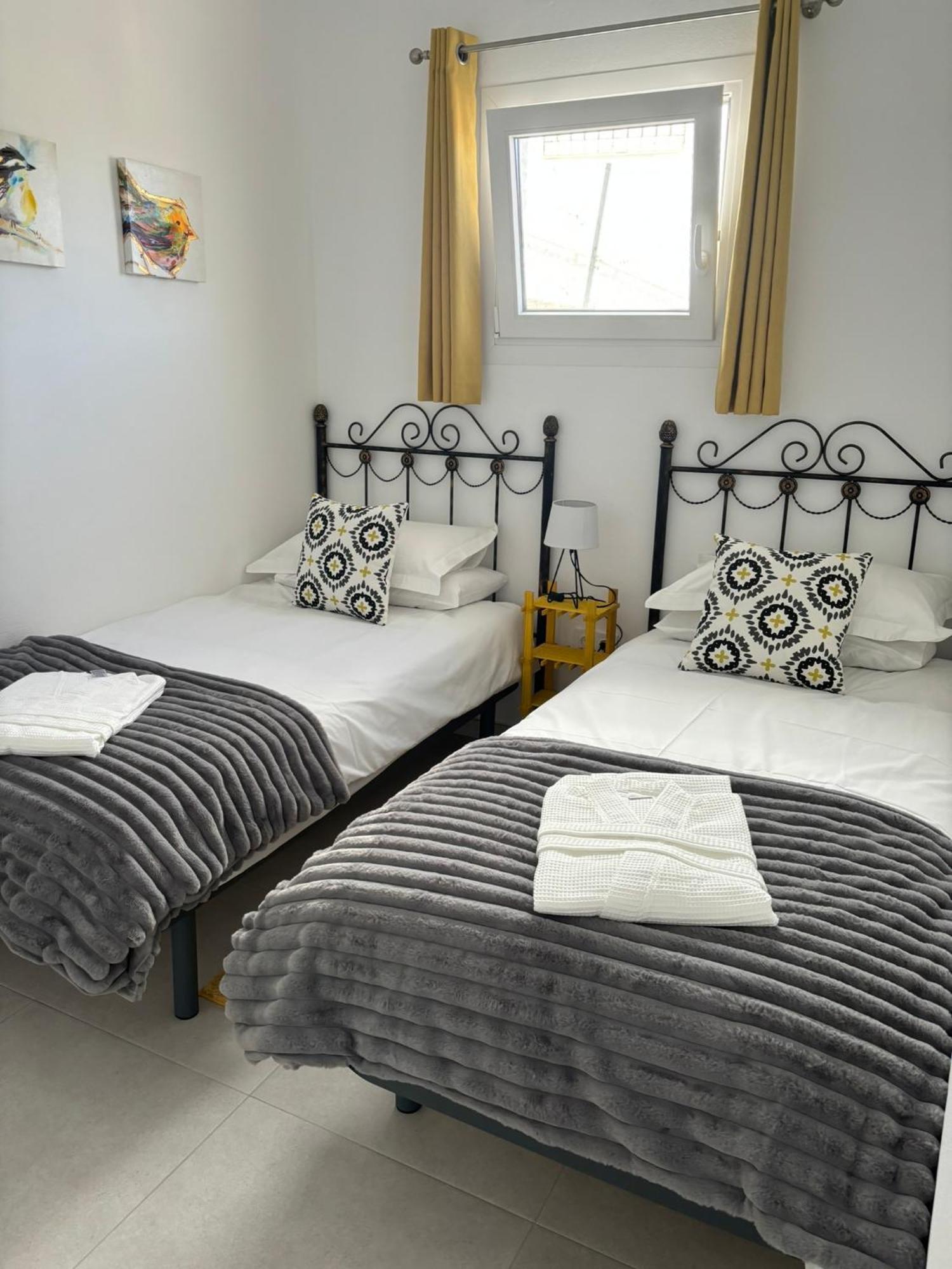 Apartamento Casa Miramar, With Private Pool, Jacuzzi And Stunning Views Bédar Exterior foto